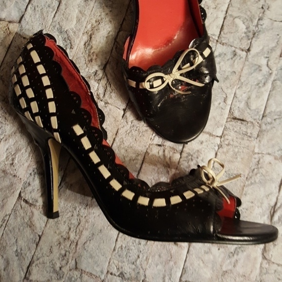 The LOOK  heels size 9 - Picture 4 of 8